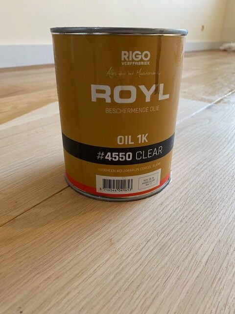 royl oil clear